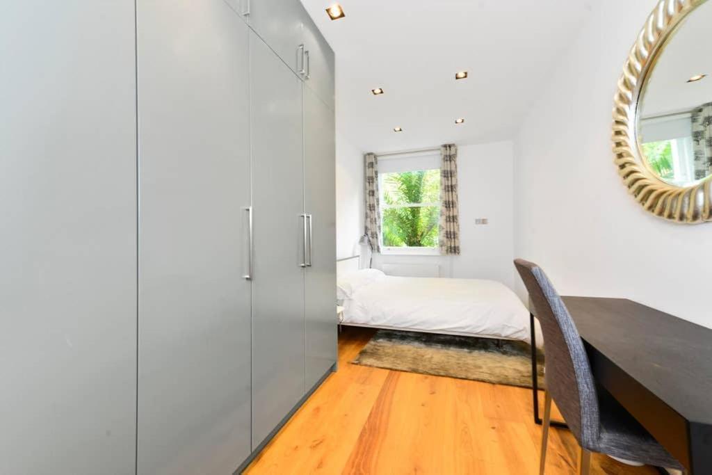 Large Notting Hill Flat With Garden Appartamento Londra